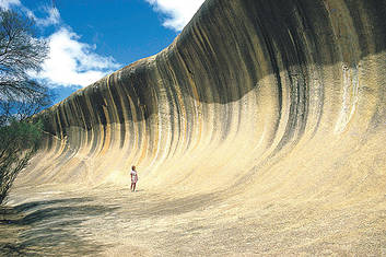 Wave Rock - that's big!